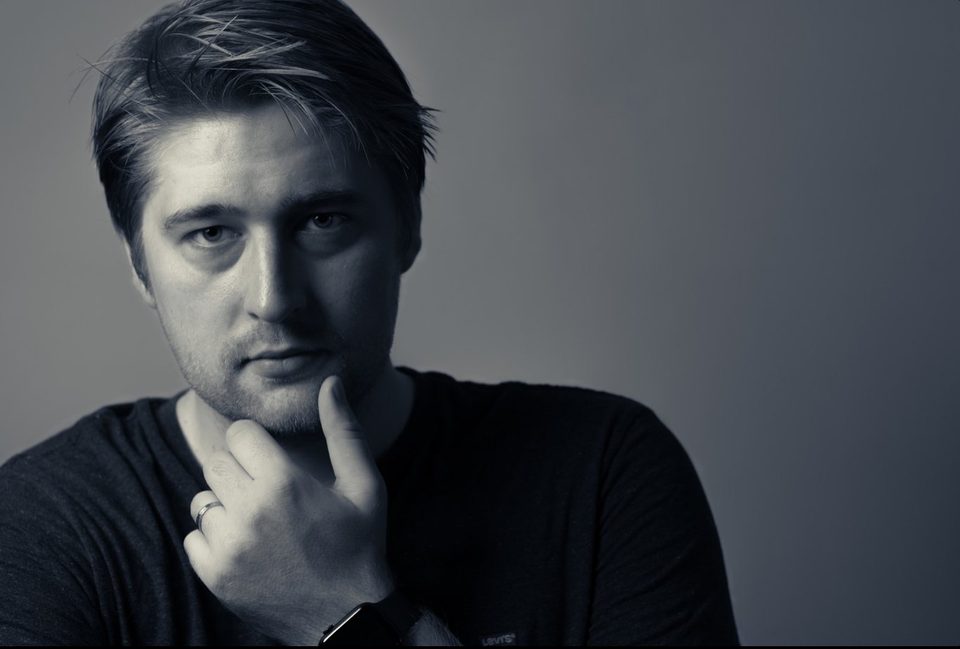 Portrait de Jordan Richier, photographe à Châteaurenard